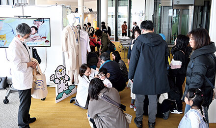 子育て世代を医療の立場からサポート　読売テレビ「子育て応援団すこやかKANSAI」に医師会ブースを出展し医療相談などを実施―大阪府医師会―